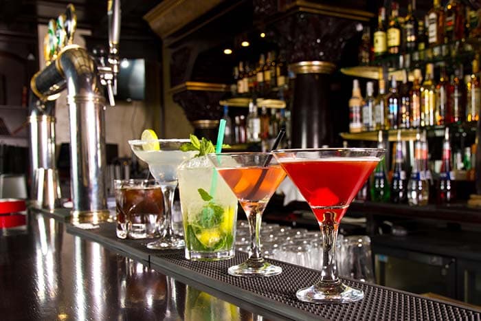 Cocktails in Bar pattern detail