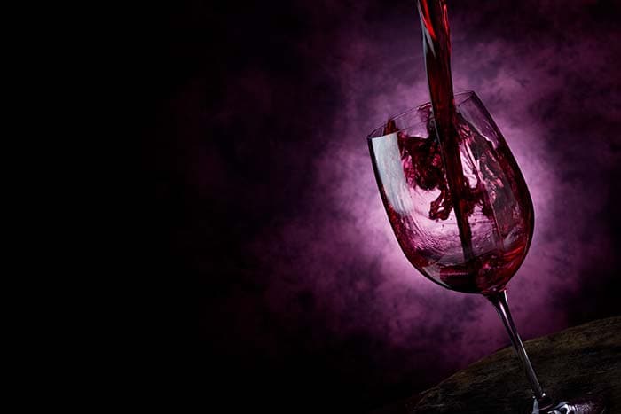 Red Wine Art Wallpaper pattern detail