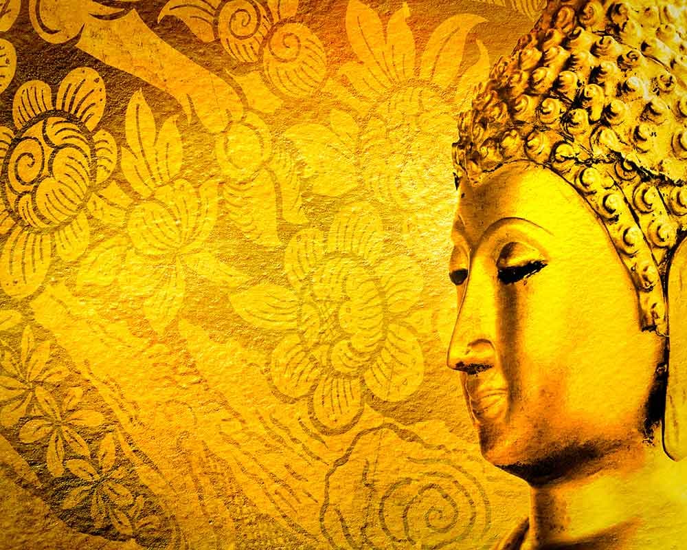 Floral Golden pattern detail