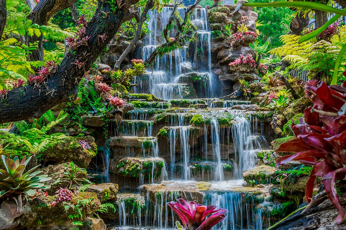 Waterfall Wallpaper, Hanging Gardens of Babylon in a garden pattern detail