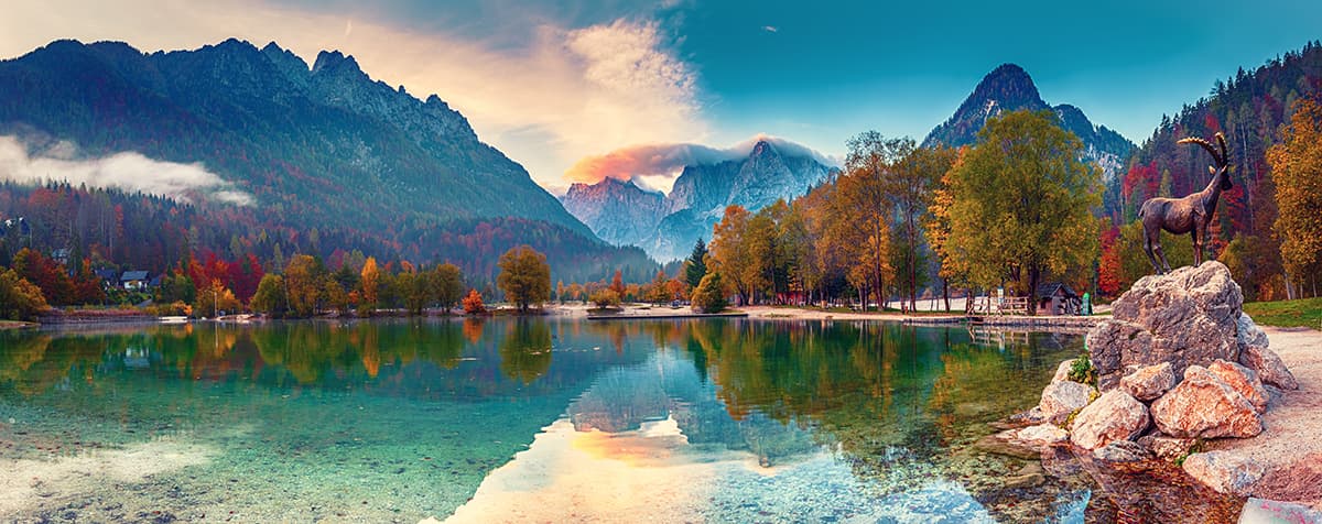 Lake with trees and mountains, Forest Wallpaper for Walls pattern detail