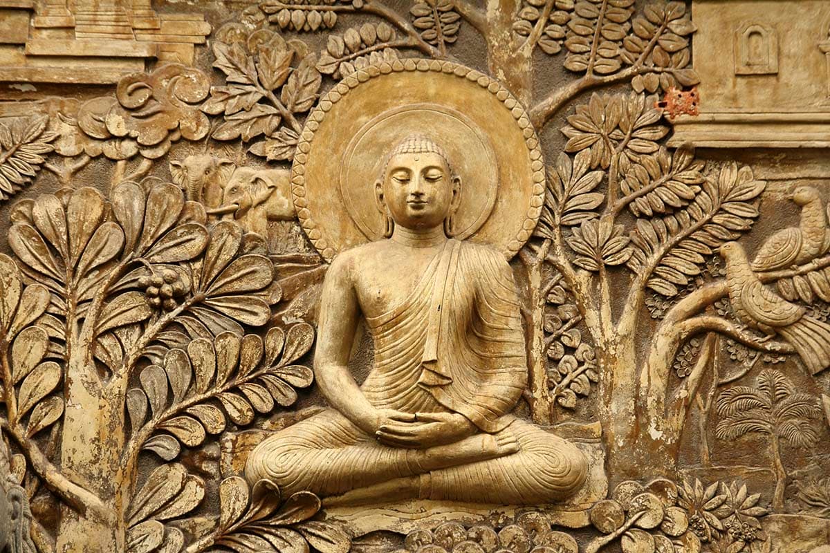 Brown stone Sculpture for Buddha Mural in Lotus Position, Buddha Wallpaper pattern detail