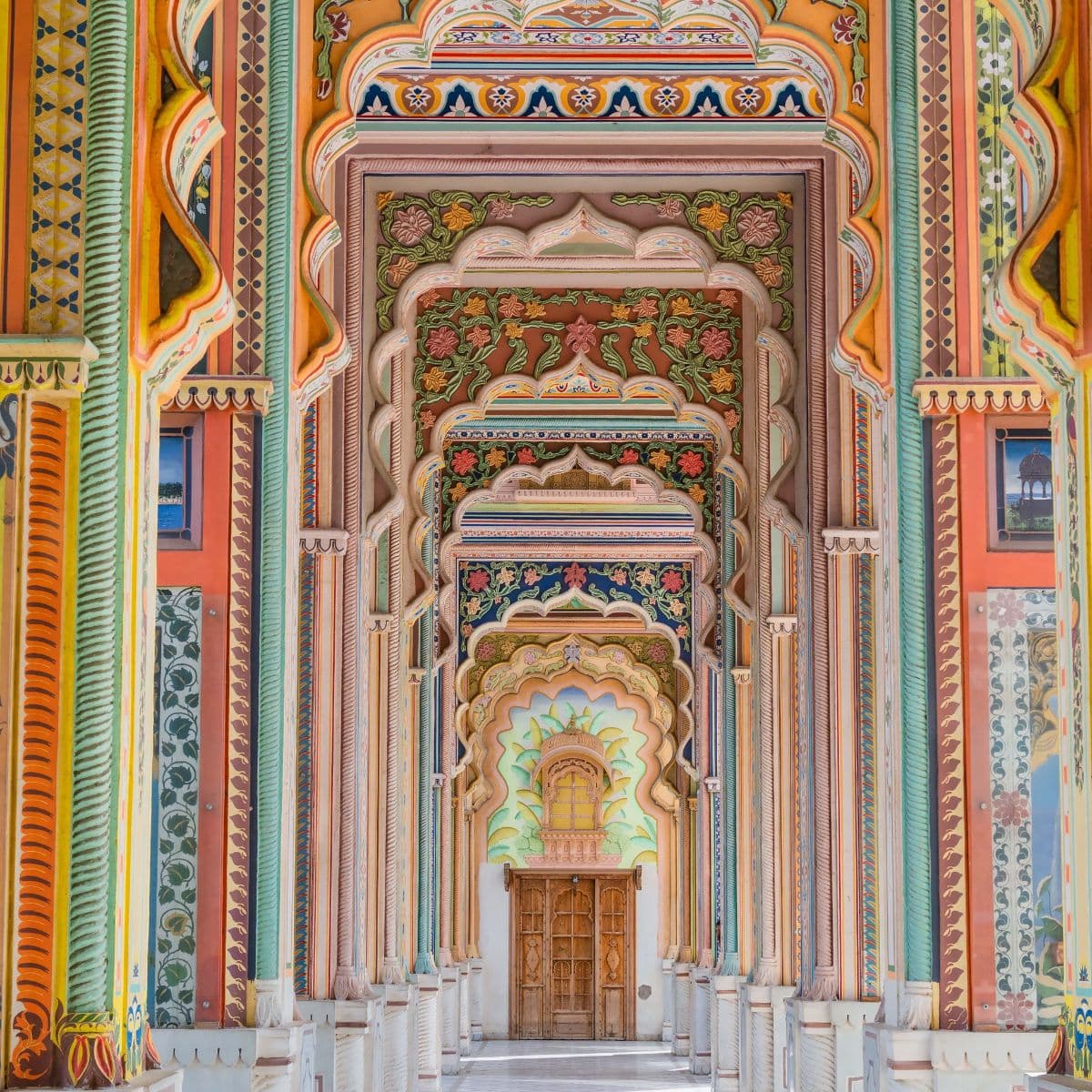 Jaipur Patrika Gate Wallpaper, Rajasthani Wall Mural pattern detail