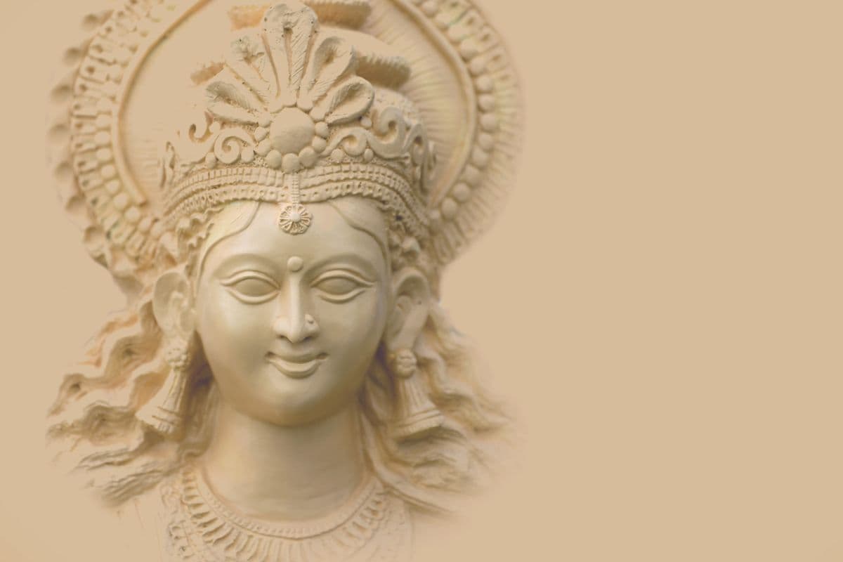 Mata ji Sculpture Style Wallpaper for Pooja Room pattern detail