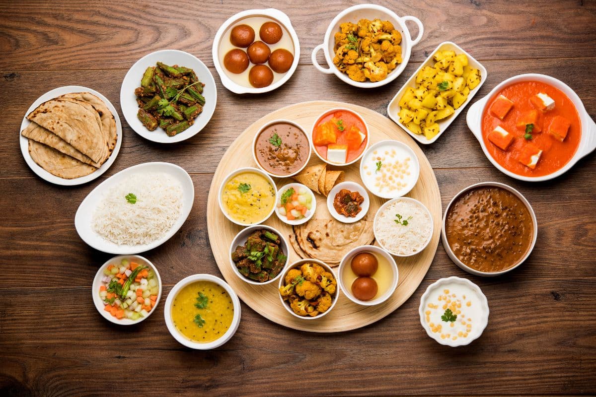 Indian Food Platter Wallpaper for Wall pattern detail