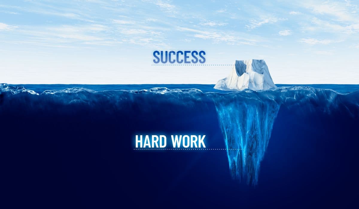 3D Effect Hardwork and Success Office Wallpaper pattern detail