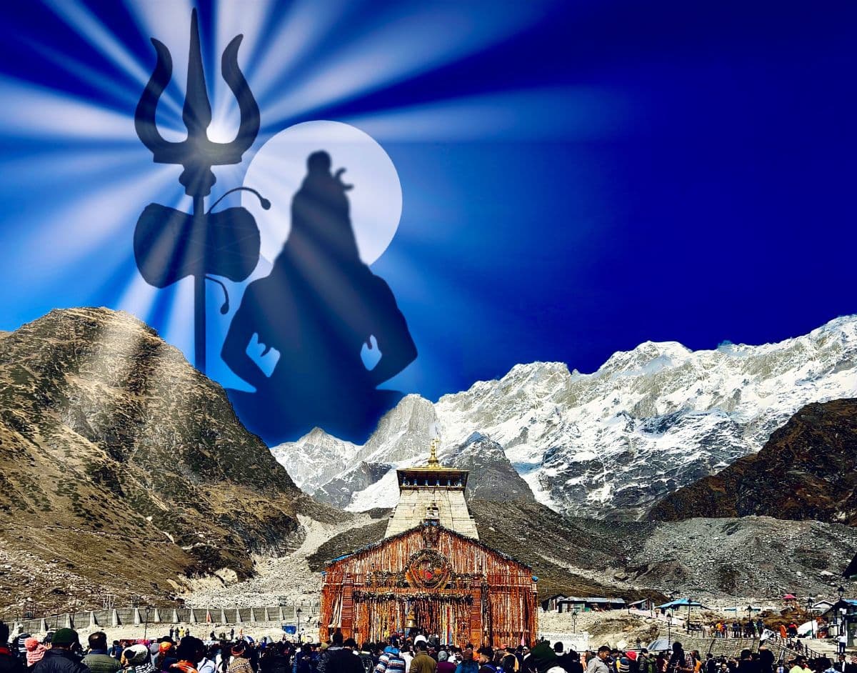 Sacred Majesty: Kedarnath Shiva Temple Wallpaper Mural pattern detail