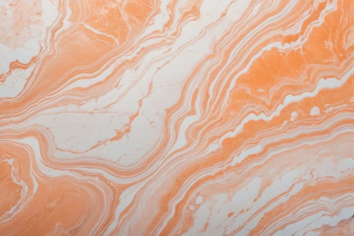 Marmor, Peach Fuzz Marbelized Wallpaper pattern detail