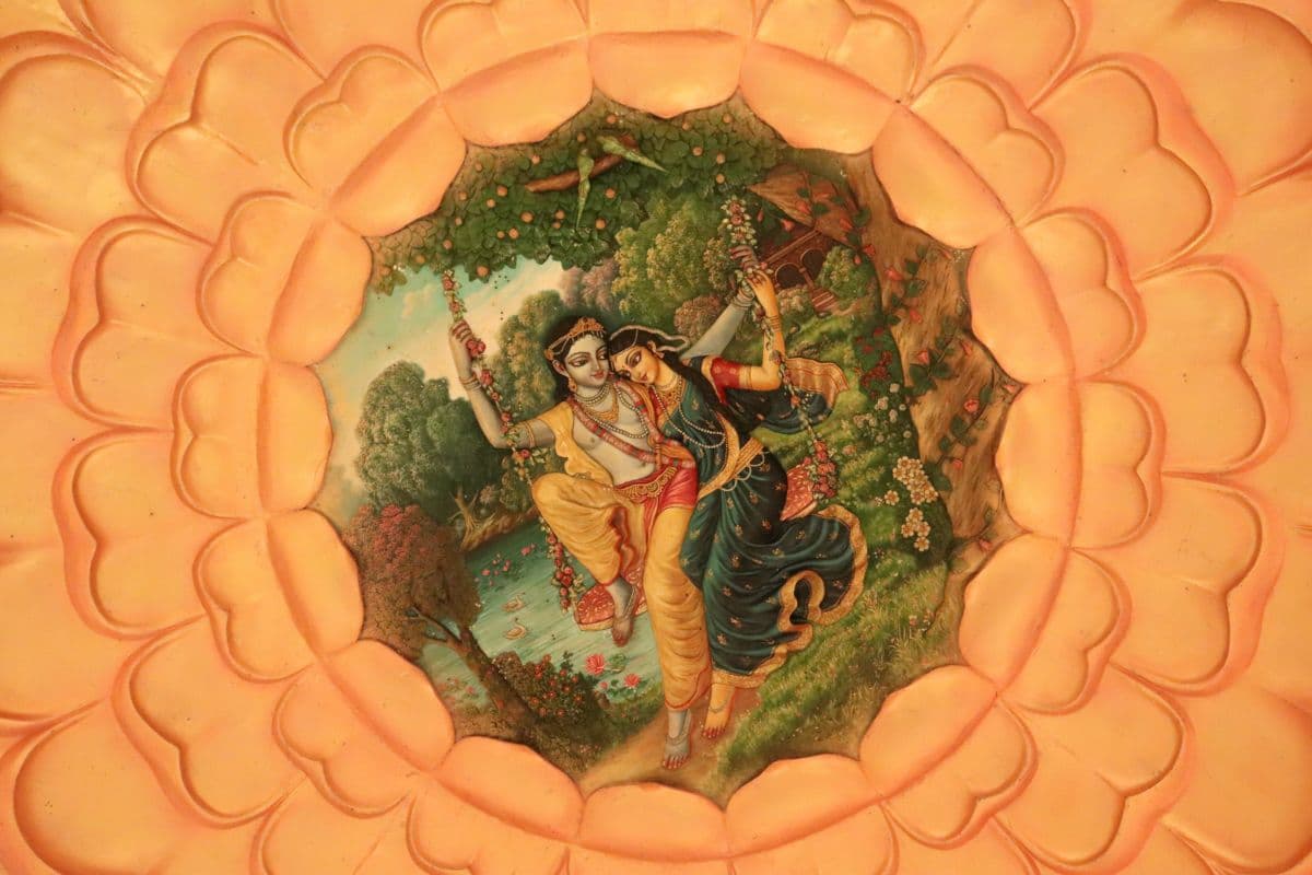 Radha Krishna Premlok Wallpaper Mural pattern detail