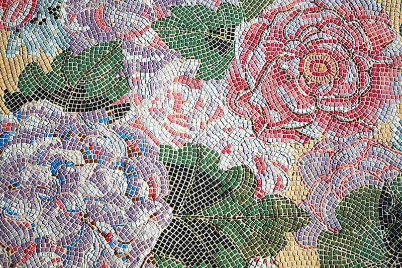 Grunge Floral Mosaic Tiles Mural Wallpaper pattern detail