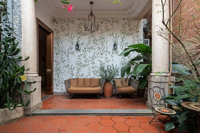 Botanical Beauty Elegance Mural Wallpaper shown in a room