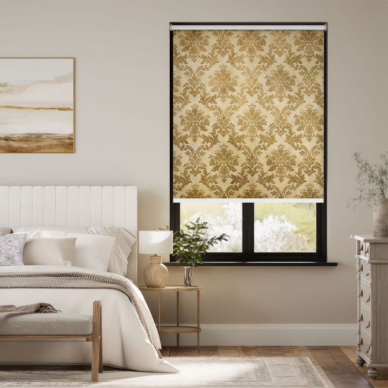 Antique Glamour Damask Roller Blind pattern detail