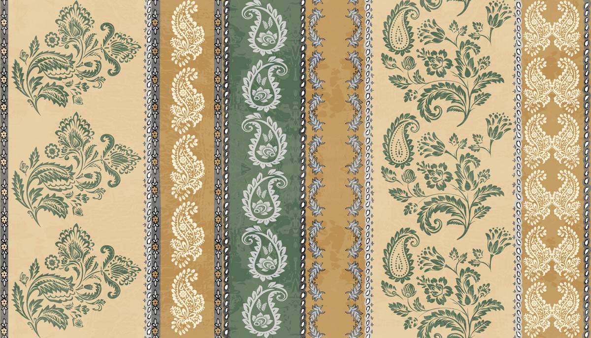 Leilani, Golden Earth Paisley Bloom Wallpaper pattern detail